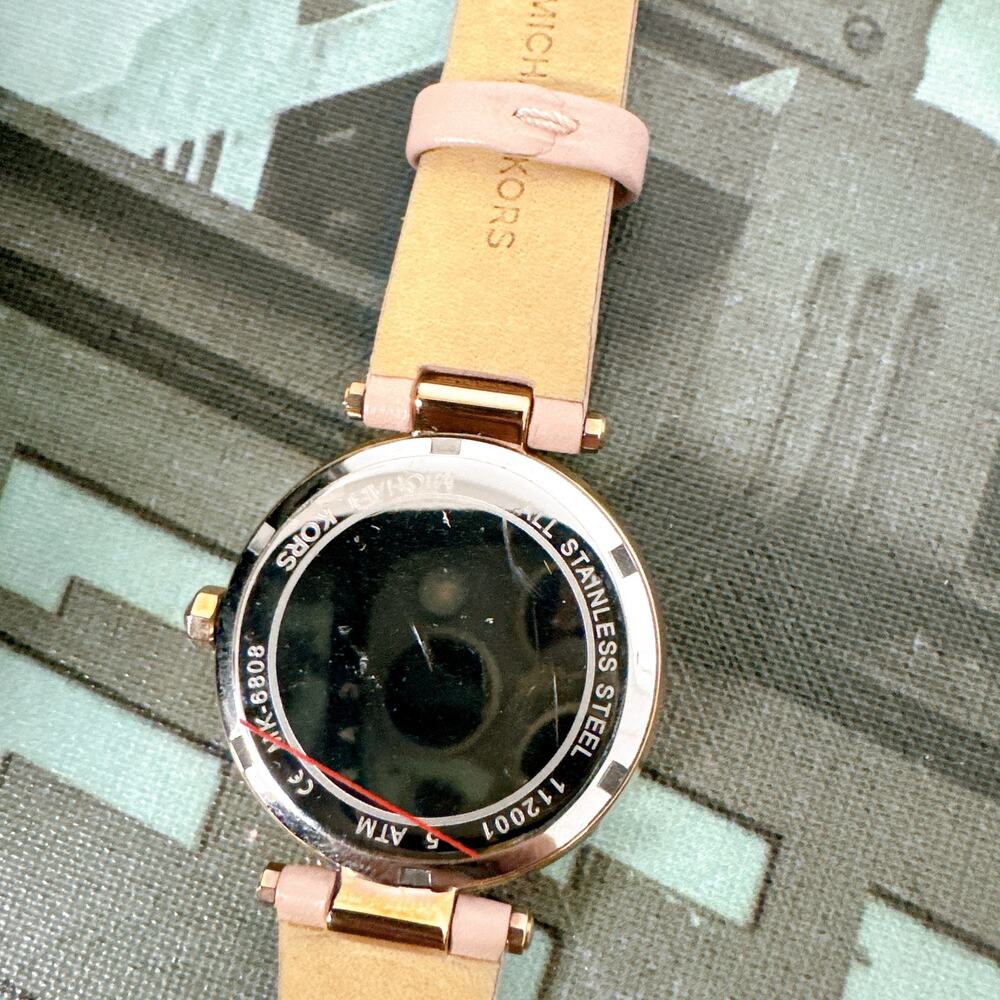 Michael Kors MK6808 Parker Three-Hand Blush Leather Watch - Picture 5 of 6